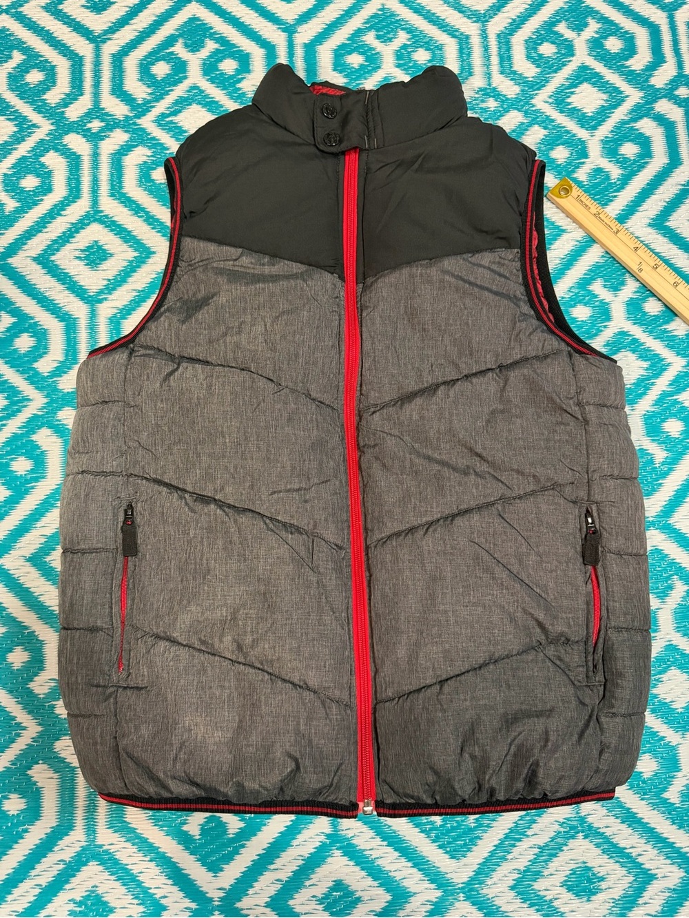 Jordan Kids Reversible Puffer Vest Gray Red Elephant Print Size L 12-13